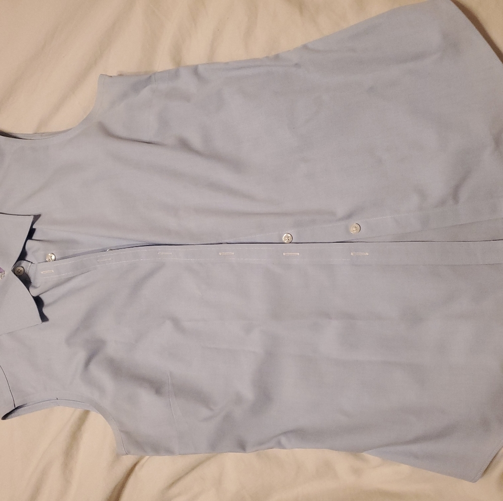 Brooks Brothers sleeveless top